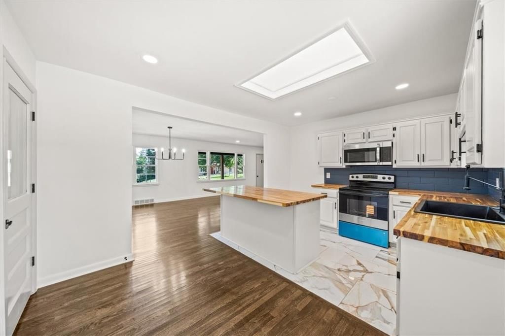 6224 Arcadia Avenue — photo 10