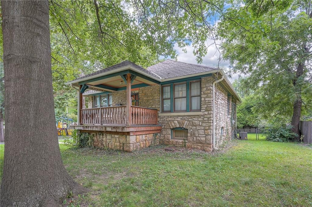 5834 Caenen Street — photo 23