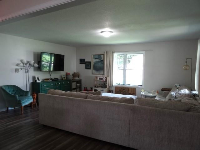 218 S Mechanic Street — photo 20