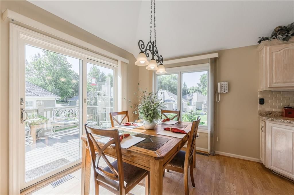 713 Bristol Court — photo 10