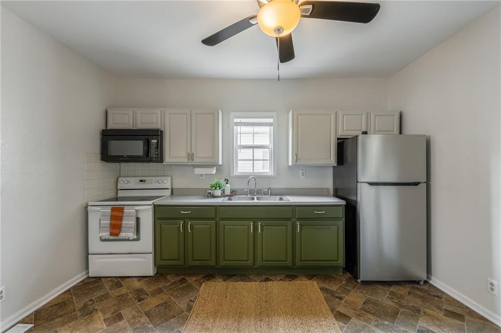 6321 Grant Street — photo 21