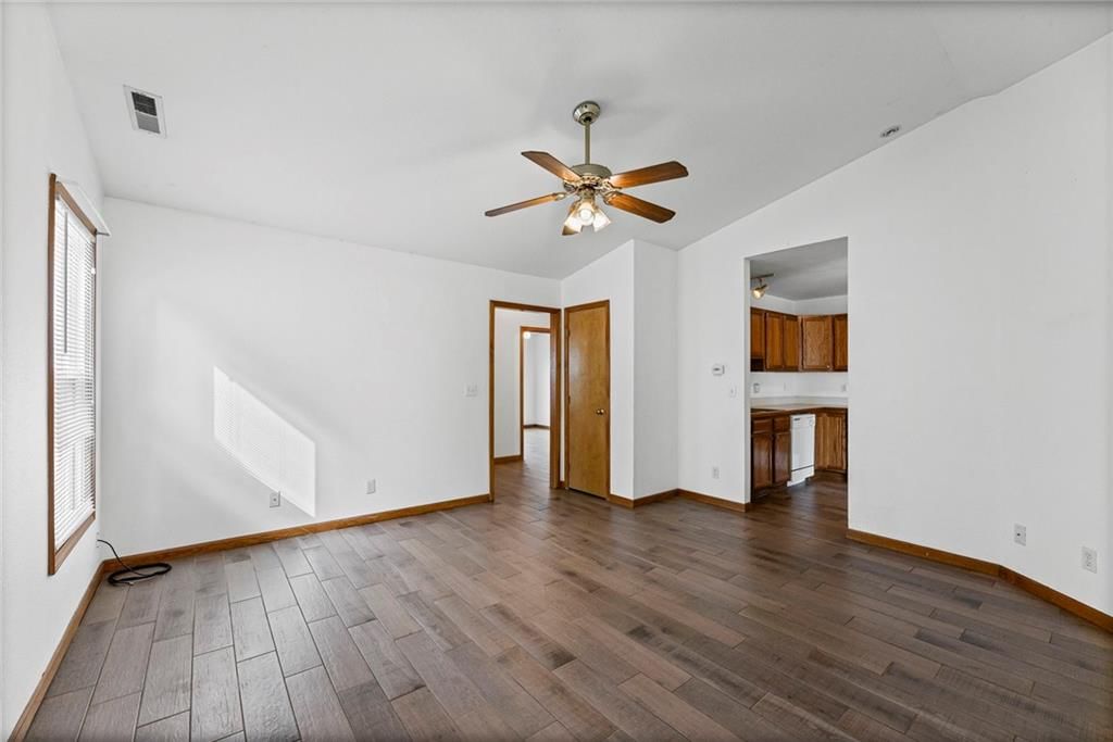 309 Washington Street — photo 5