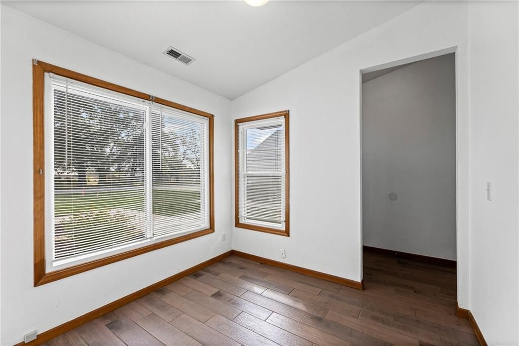 309 Washington Street — photo 9