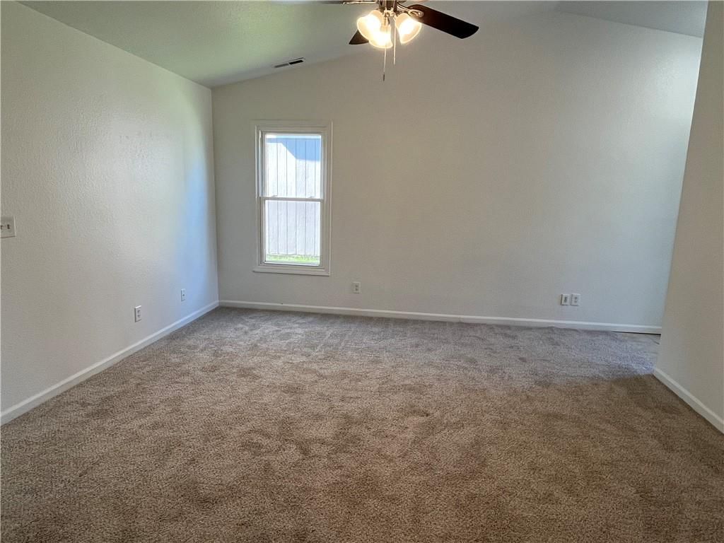 311 Washington Street — photo 4