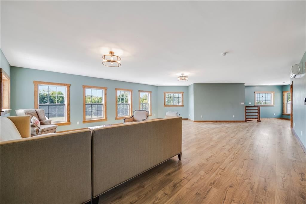 276 NW AA Highway — photo 36