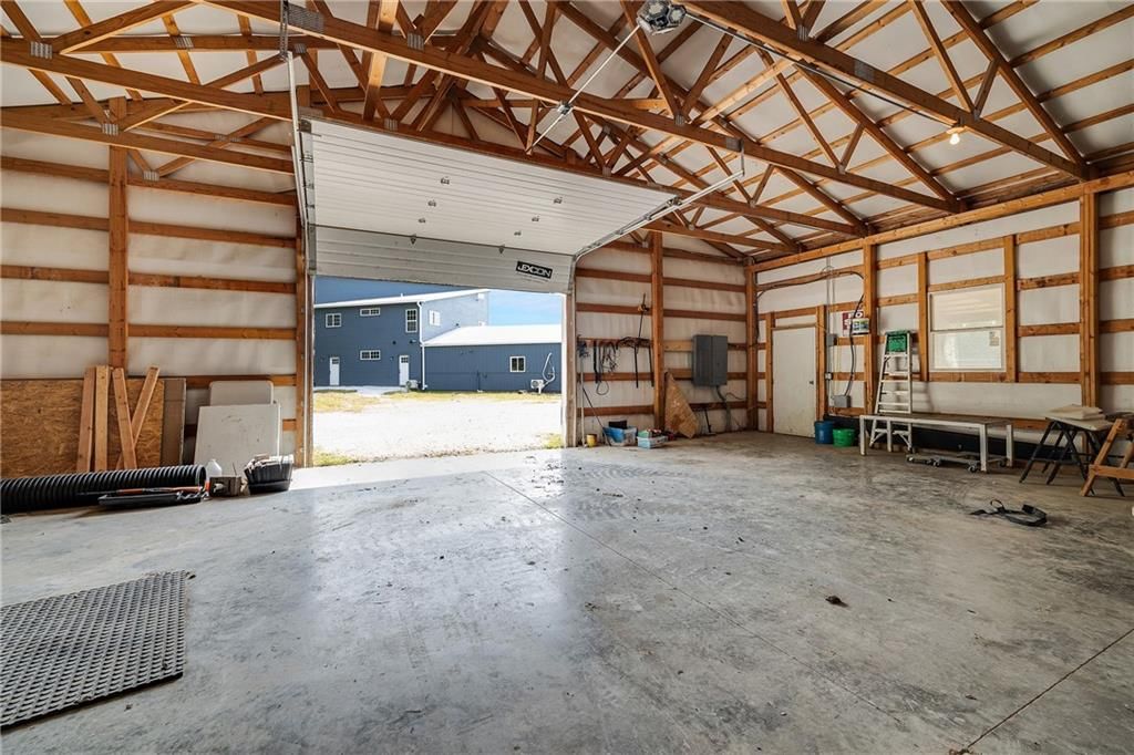 276 NW AA Highway — photo 72