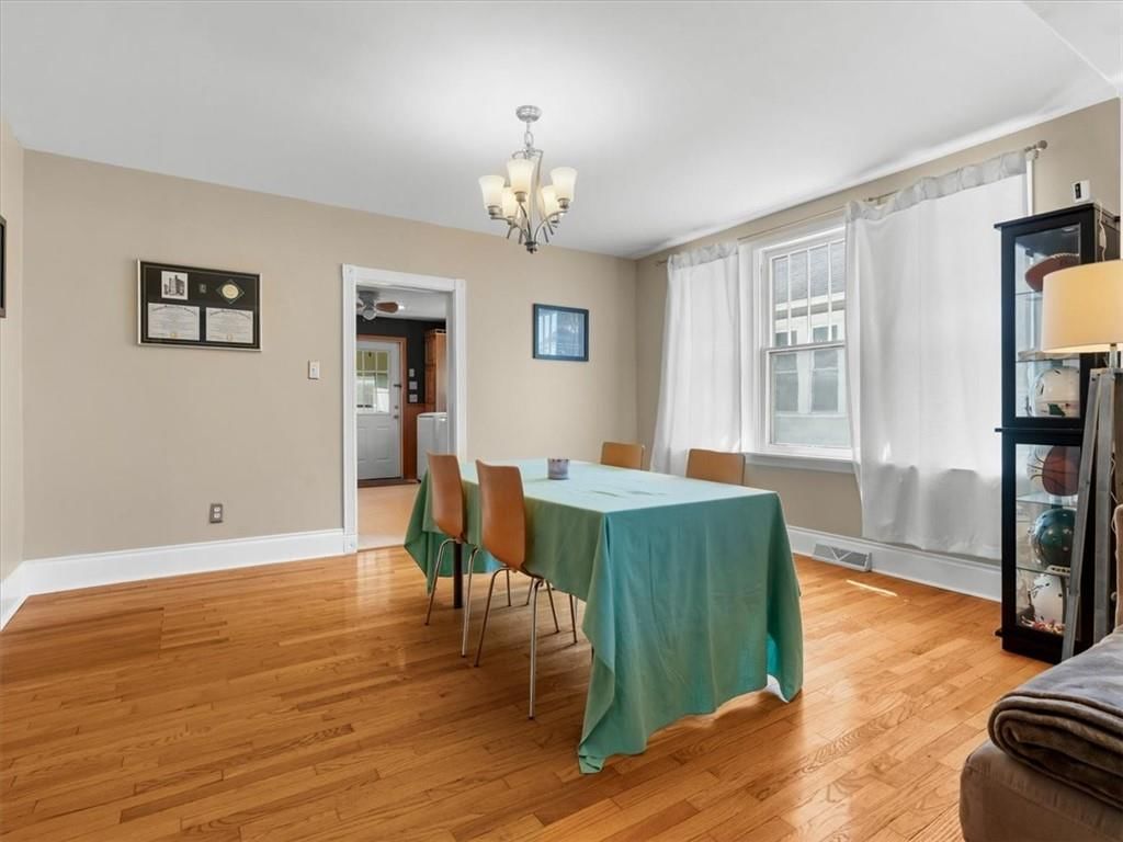 403 S 31 Street — photo 5