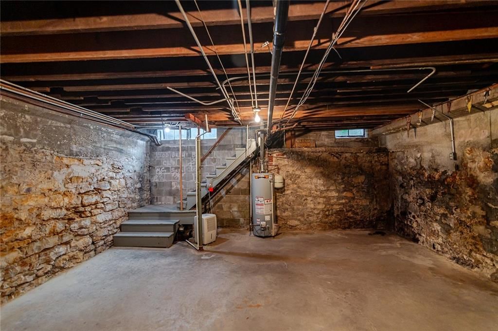 710 Commercial Street — photo 51