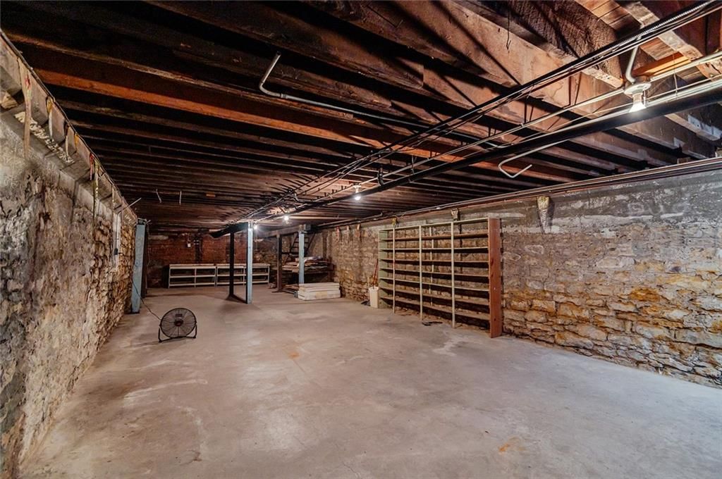 710 Commercial Street — photo 57