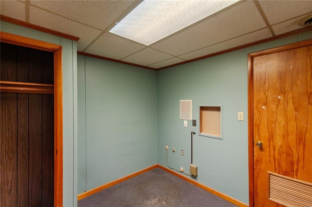 710 Commercial Street — photo 76