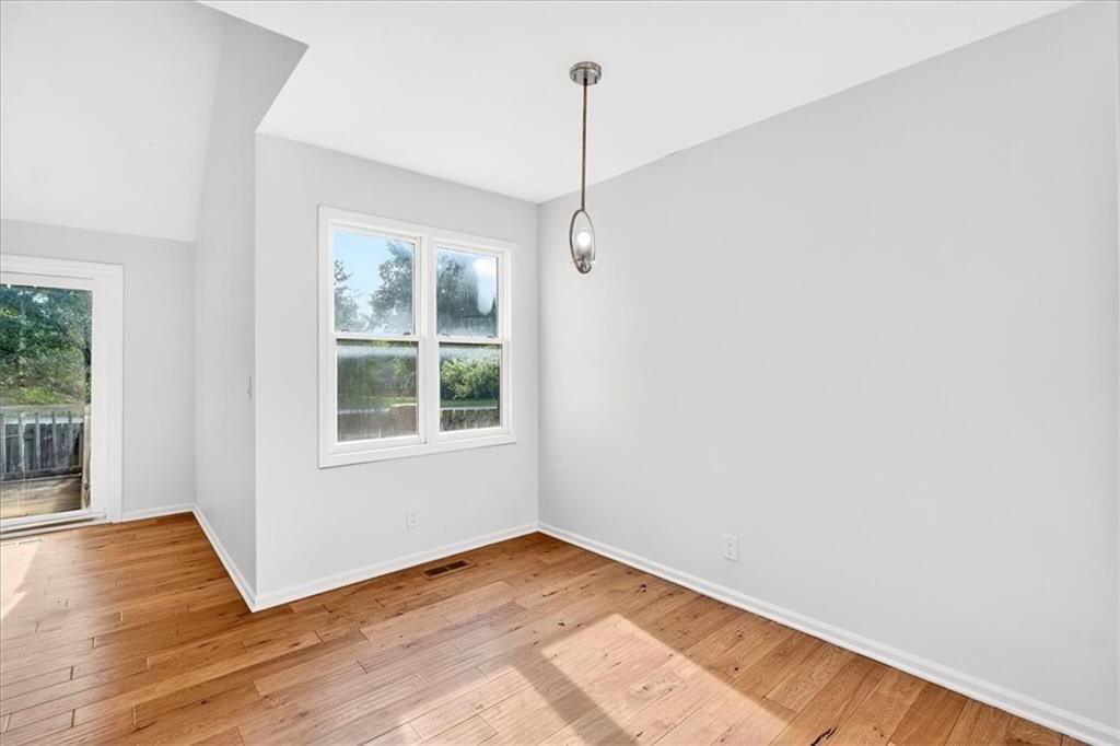 15513 Floyd Street — photo 10
