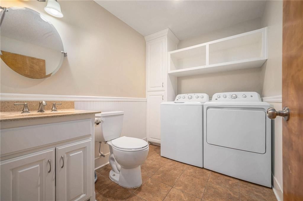 806 Sunflower Street — photo 22