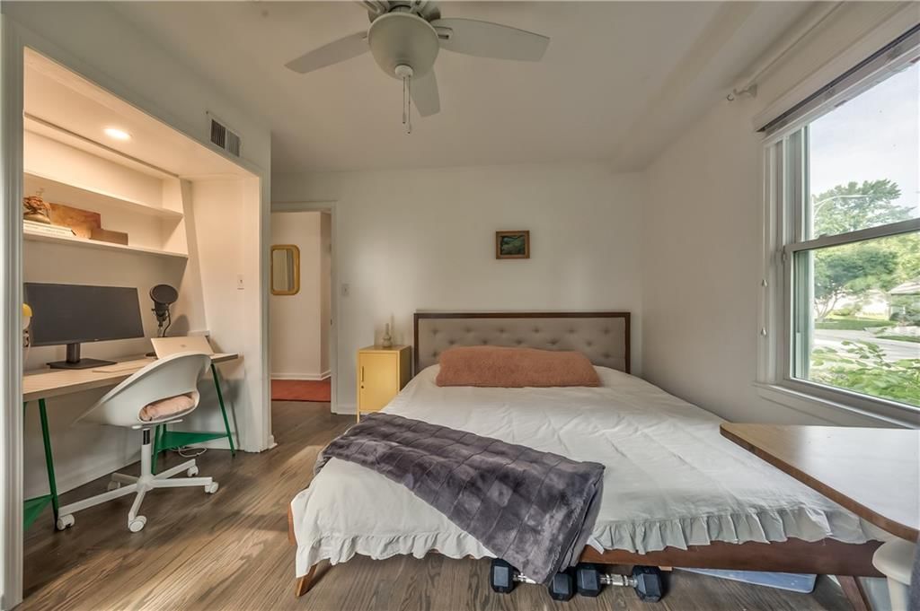 5203 W 76th Terrace — photo 15