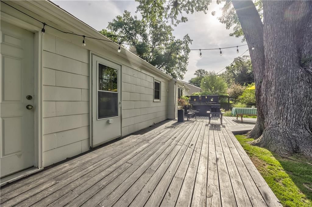 5203 W 76th Terrace — photo 22
