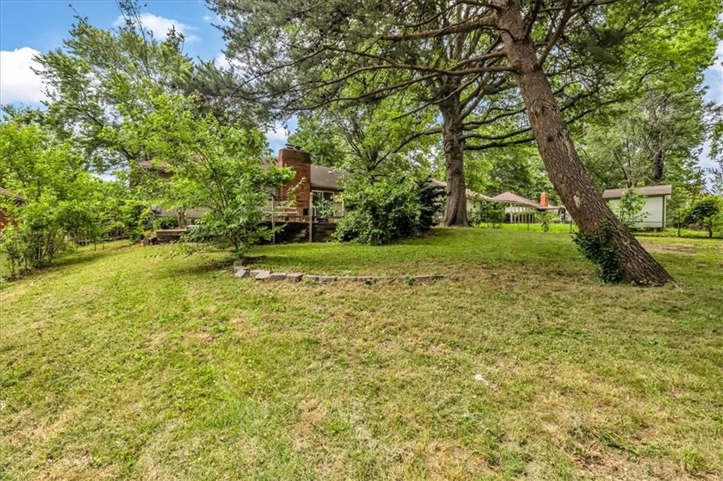 15305 E 44th Street — photo 23