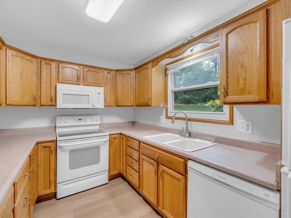 6500 NW 49TH Street — photo 9