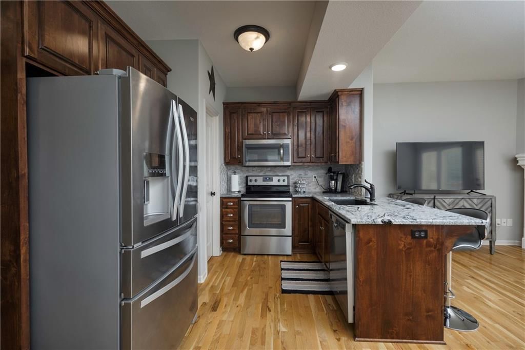 8509 N Highland Avenue — photo 10