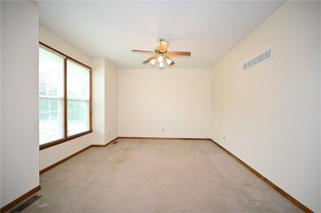 8526 N Flora Avenue — photo 8