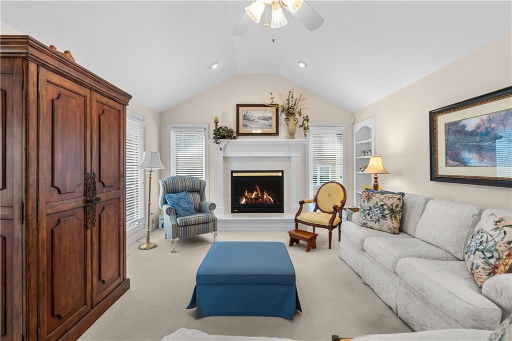 2403 Ashurst Drive — photo 6