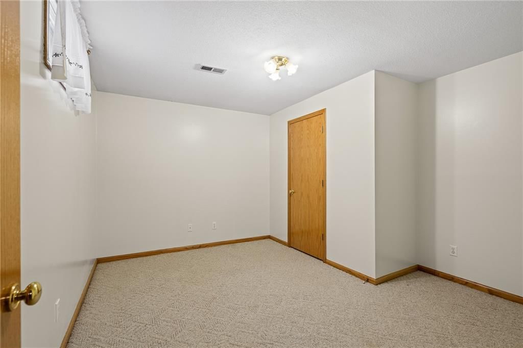 613 W Kirkpatrick Street — photo 28