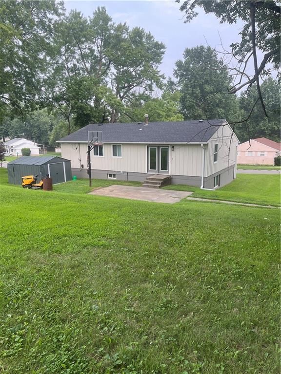 3101 Mayfair Drive — photo 9