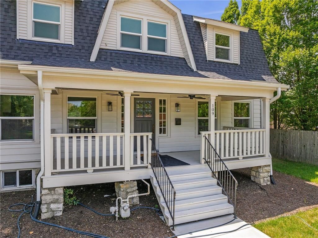 109 E Cedar Street — photo 2