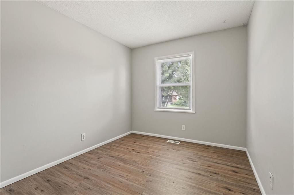 8629 E 96th Terrace — photo 10