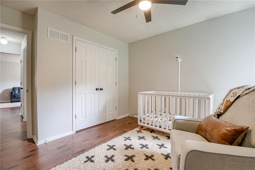628 NE Swann Circle — photo 23