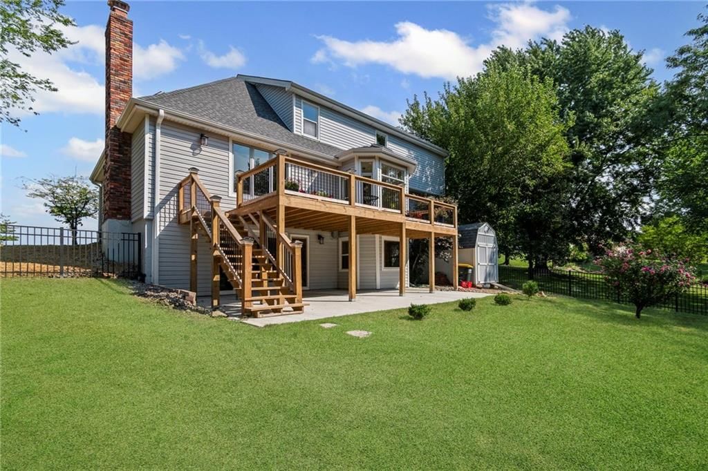 12023 NW Country Club Court — photo 41