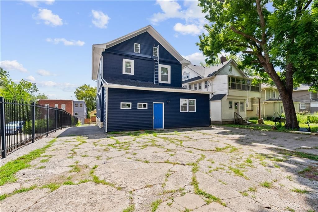 3704 Central Street — photo 49