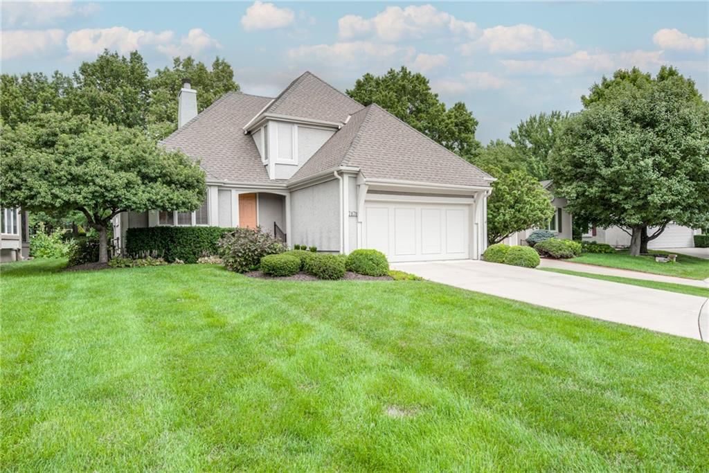 7878 W 118th Place, Overland Park, KS