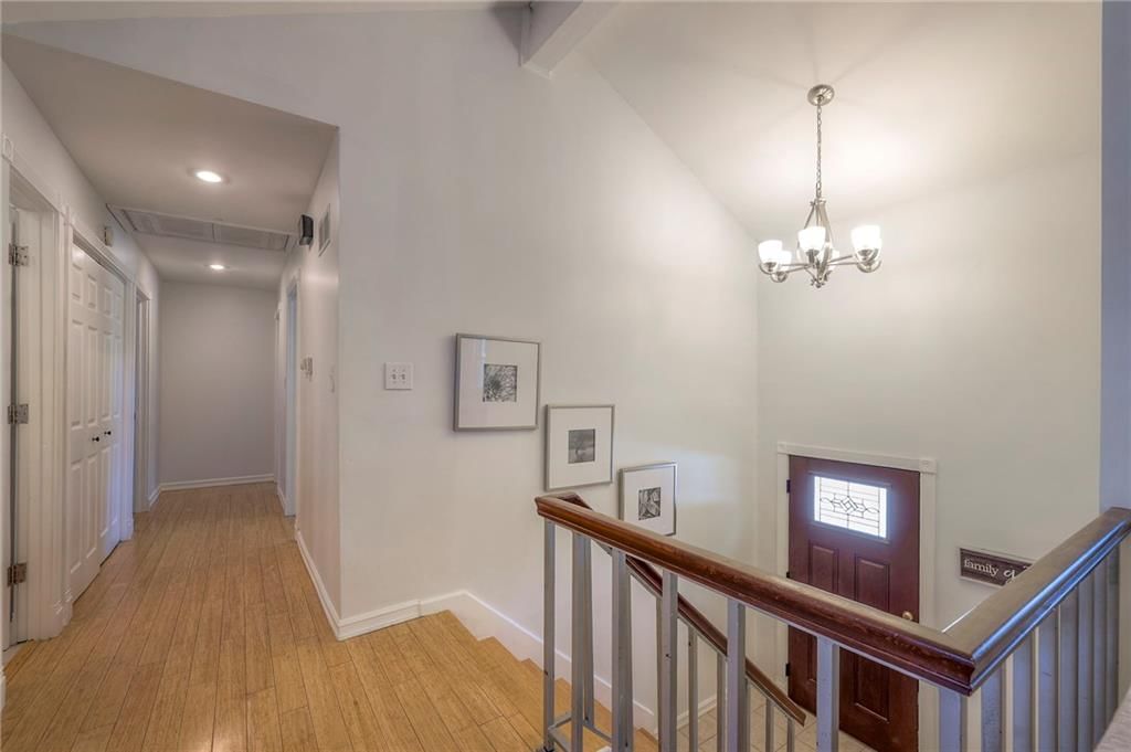 1123 W Wabash Terrace — photo 23