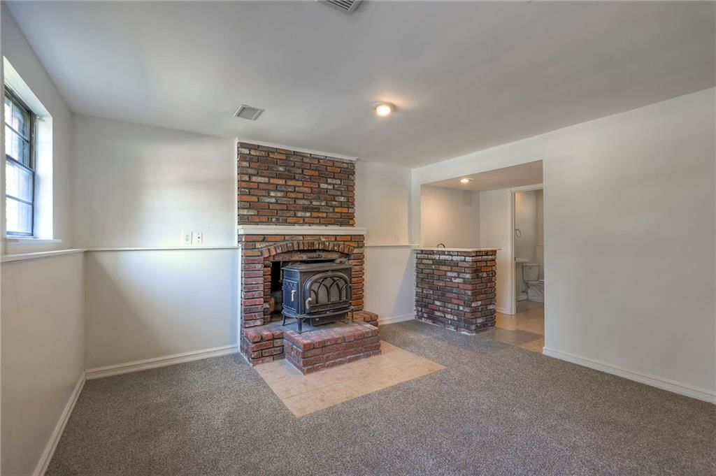 1123 W Wabash Terrace — photo 26