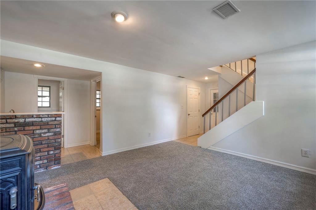 1123 W Wabash Terrace — photo 27