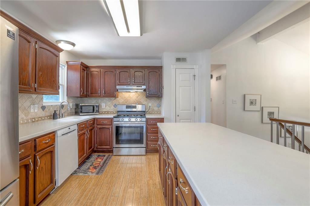 1123 W Wabash Terrace — photo 10