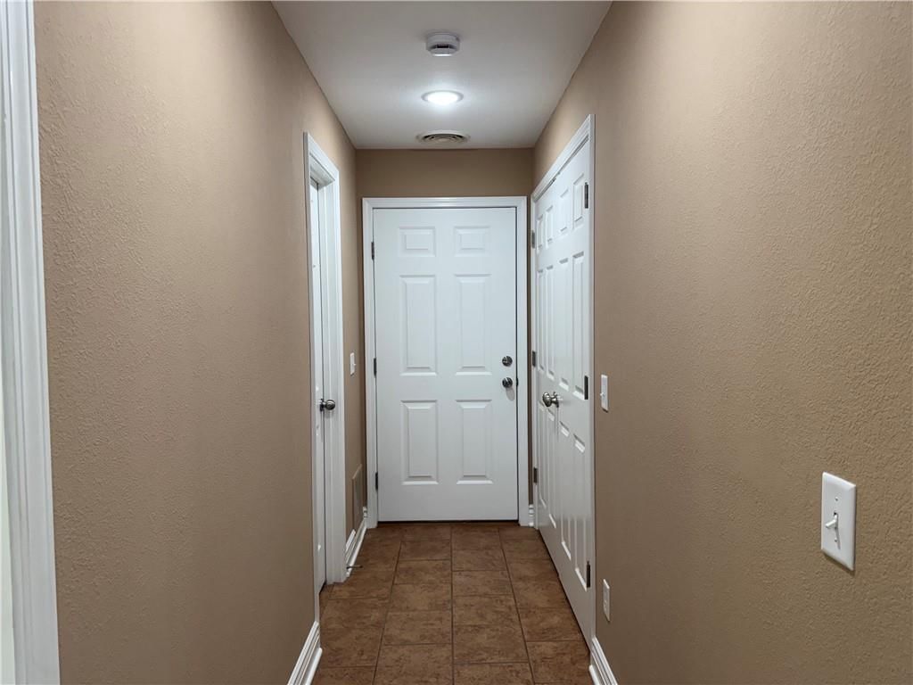 420 S Engineer Avenue — photo 9