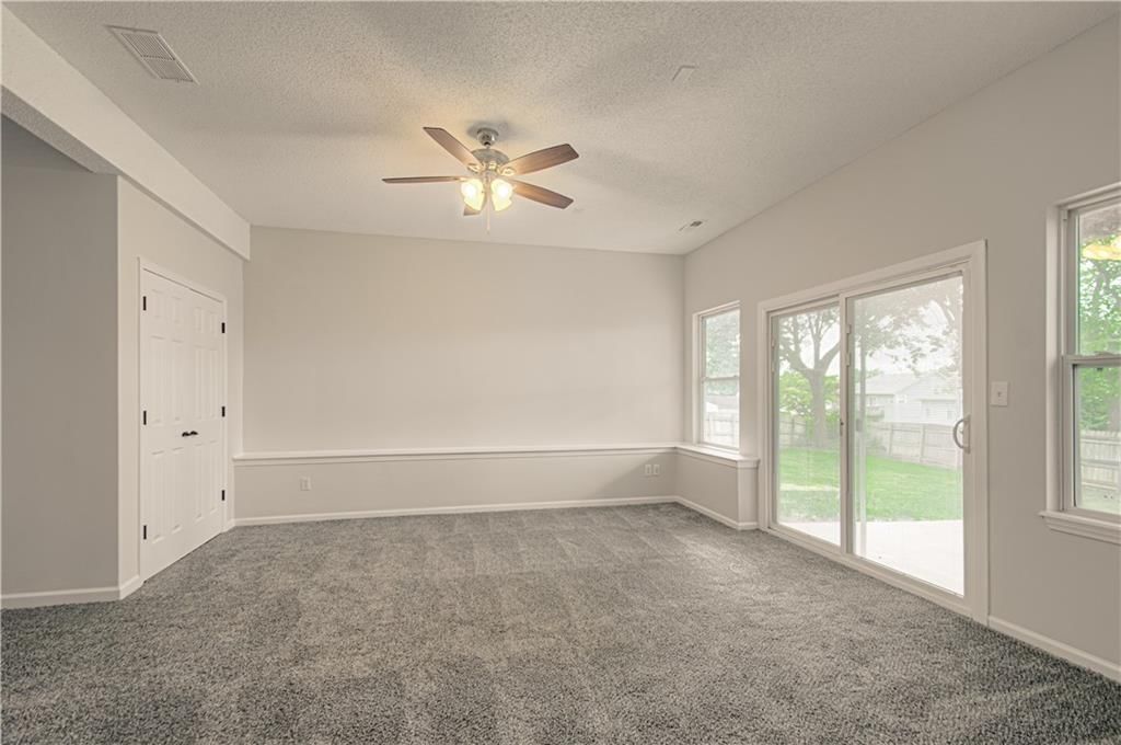 611 NE Field Creek Drive — photo 23