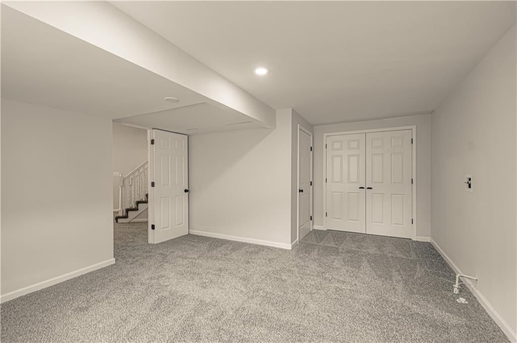 611 NE Field Creek Drive — photo 27