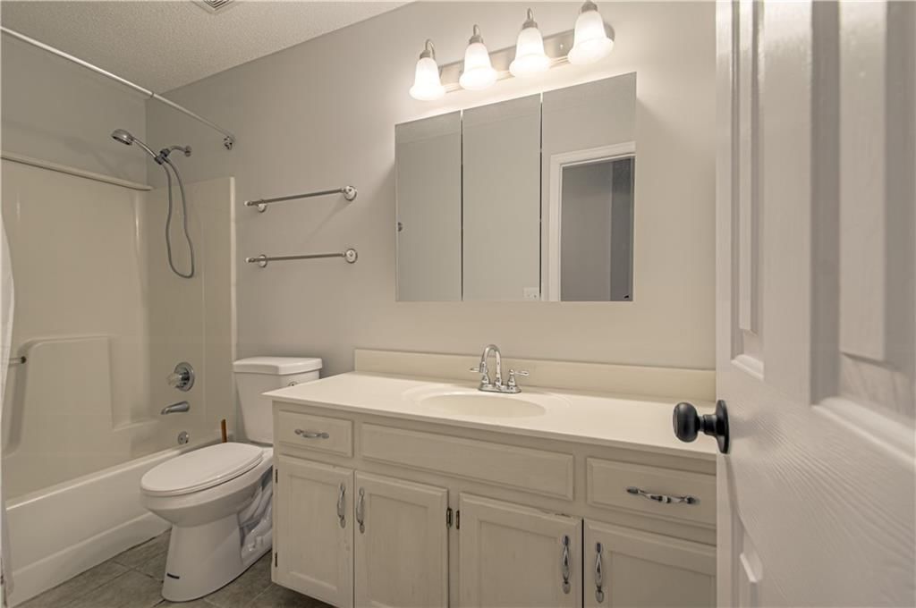 611 NE Field Creek Drive — photo 29