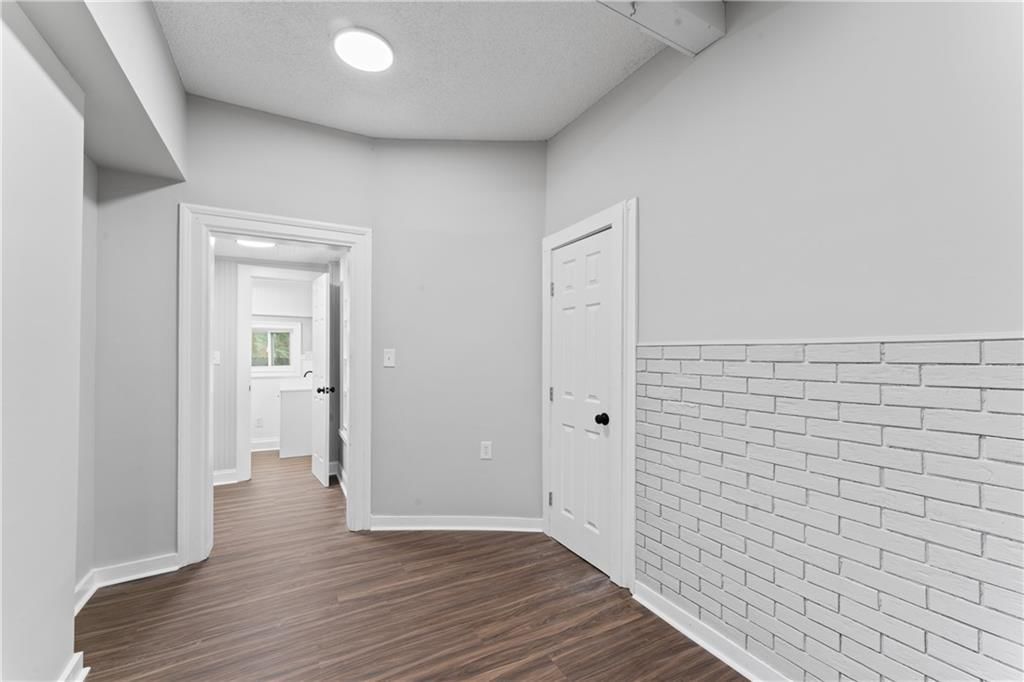307 N College Street — photo 18