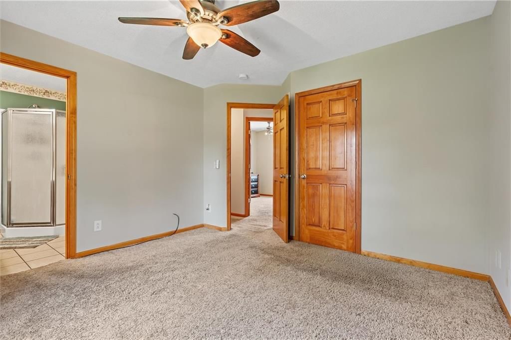 409 Benton Street — photo 16