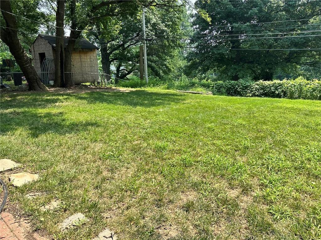 4537 Freeman Avenue — photo 23