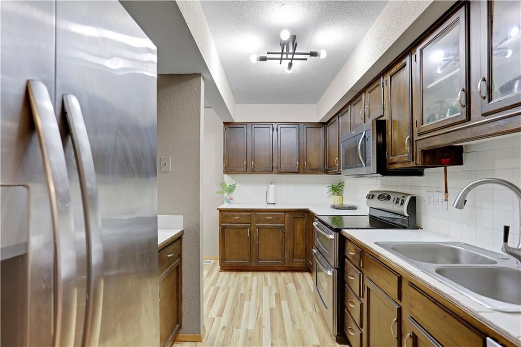 662 NW VALLEYBROOK Road — photo 14