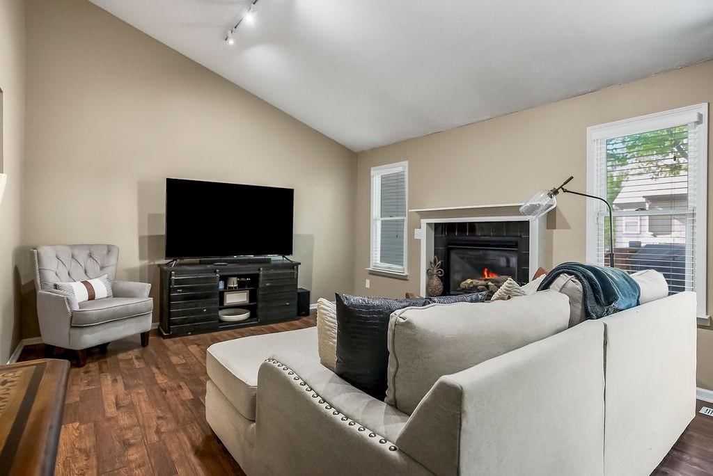 12832 W 67th Street — photo 7
