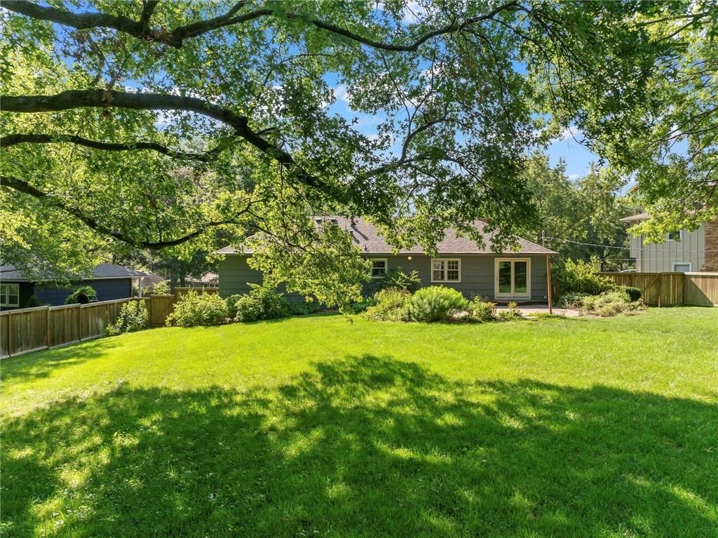 9332 HARDY Drive — photo 37