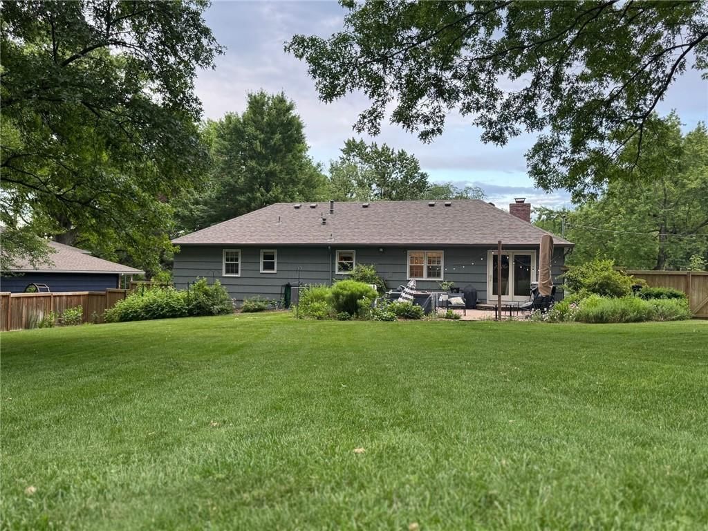 9332 HARDY Drive — photo 39