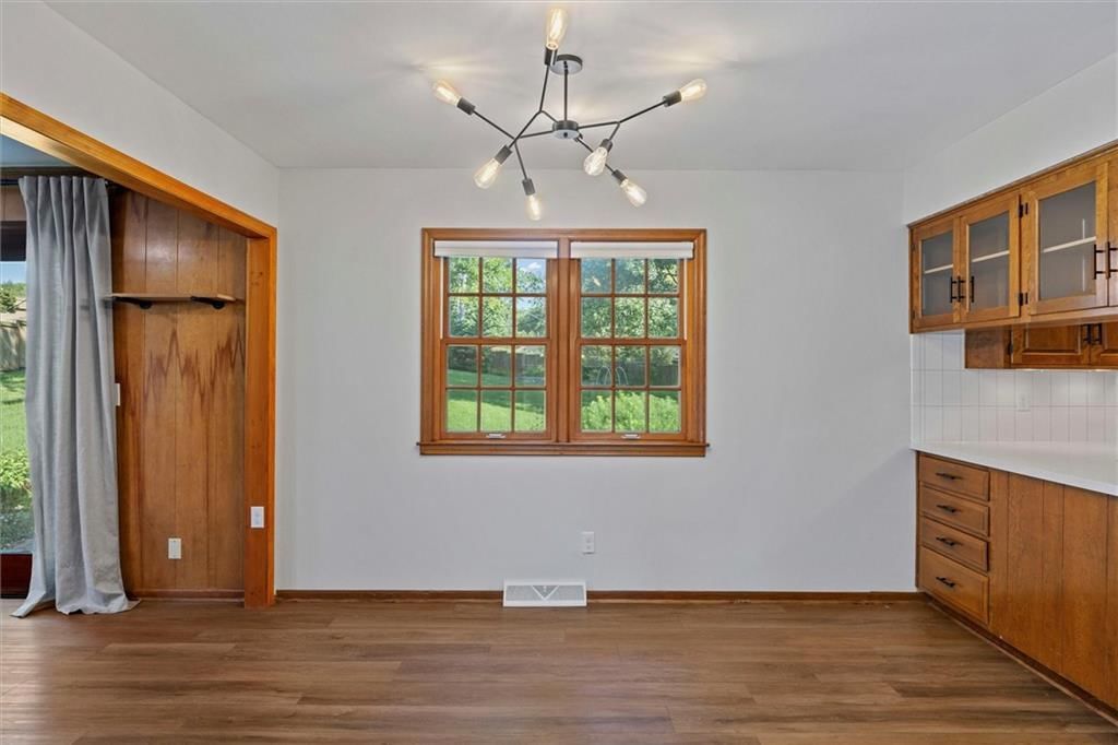 9332 HARDY Drive — photo 7