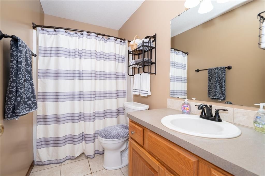 2738 Stratton Drive — photo 20