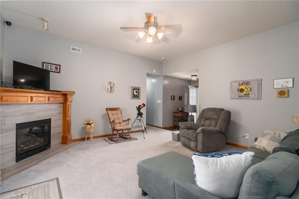 2738 Stratton Drive — photo 7