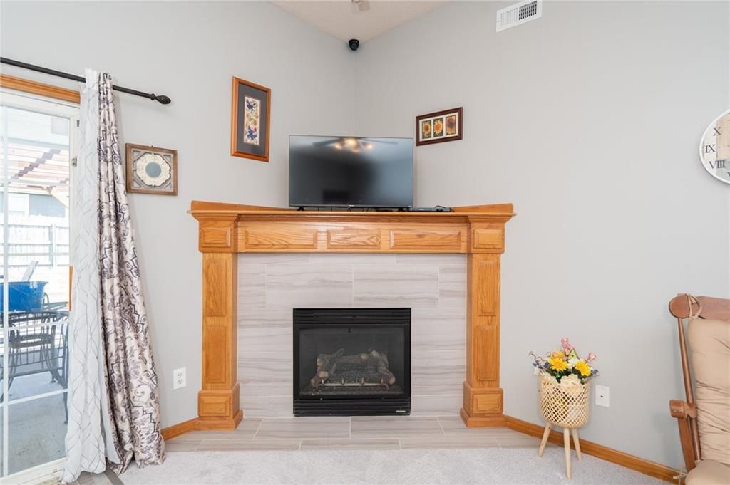 2738 Stratton Drive — photo 8